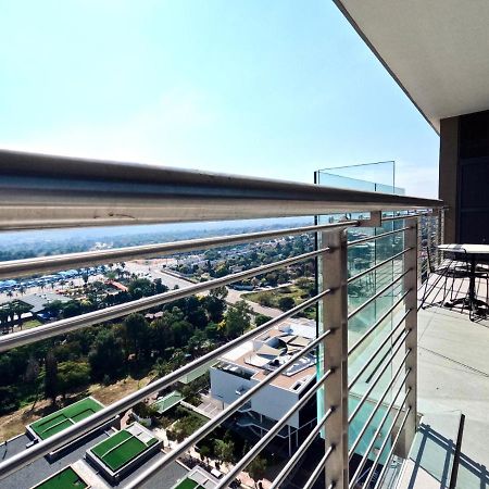 Menlyn Maine Apartments Pretoria-Noord 外观 照片