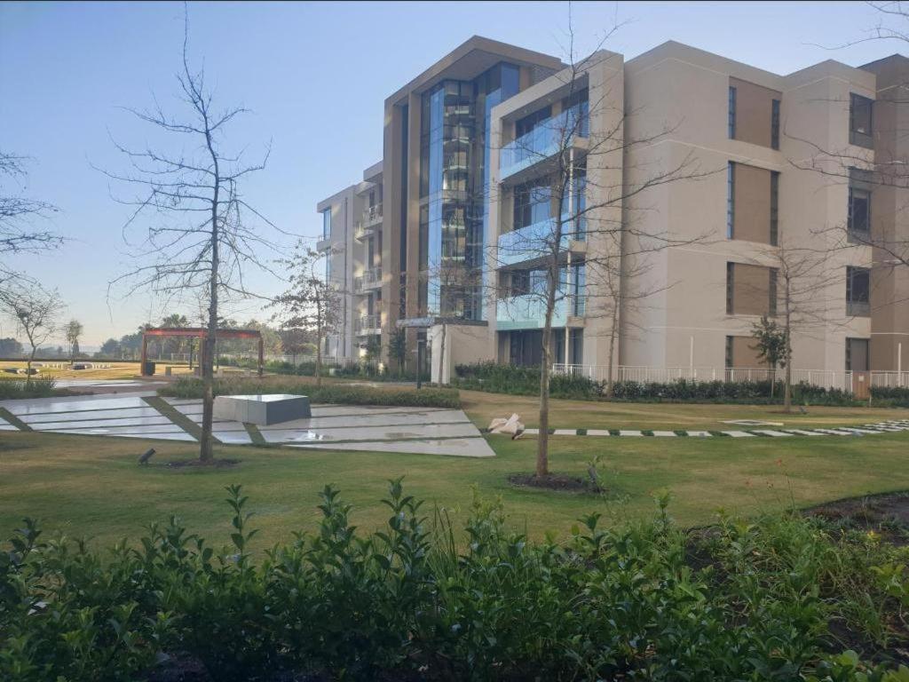 Menlyn Maine Apartments Pretoria-Noord 外观 照片