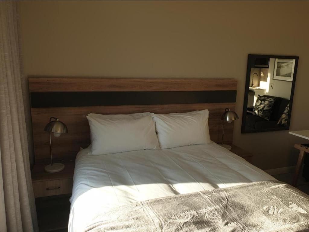 Menlyn Maine Apartments Pretoria-Noord 外观 照片