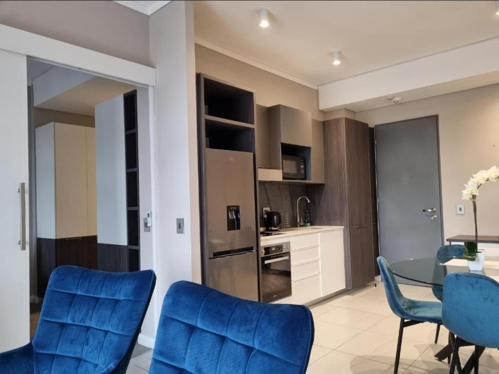 Menlyn Maine Apartments Pretoria-Noord 外观 照片