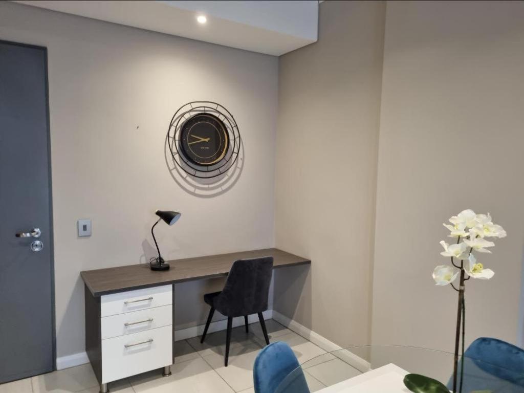 Menlyn Maine Apartments Pretoria-Noord 外观 照片