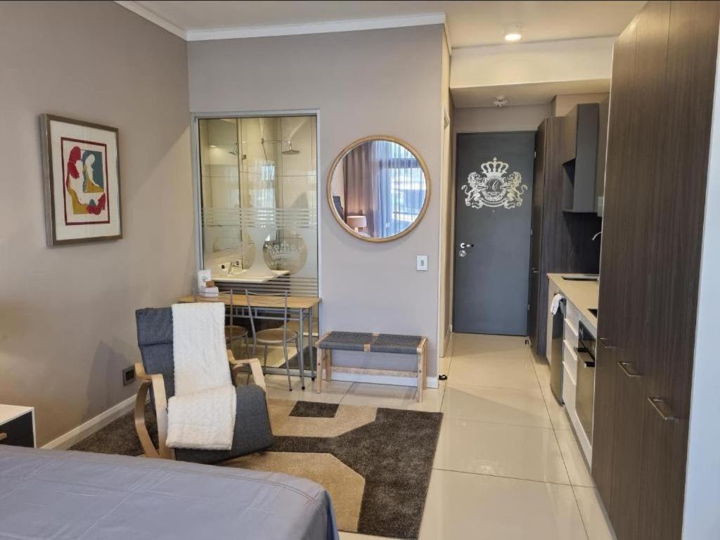 Menlyn Maine Apartments Pretoria-Noord 外观 照片