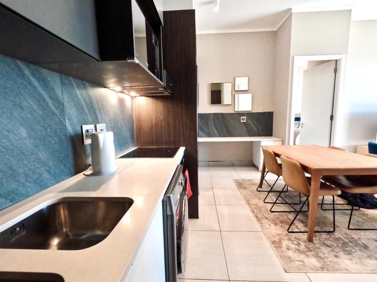 Menlyn Maine Apartments Pretoria-Noord 外观 照片