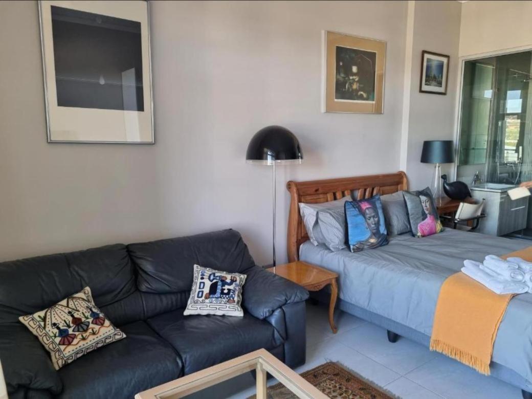 Menlyn Maine Apartments Pretoria-Noord 外观 照片